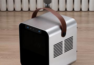Корпус Jonsbo BO 100, рассчитанный на платы типоразмера mini-ITX, выделяется уникальной ручкой