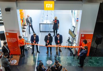 Xiaomi открыла самый большой магазин в Европе — первый с сервисным центром