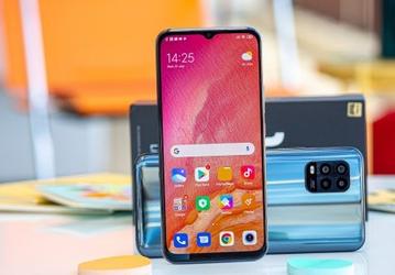 У пользователей Xiaomi Mi 10 Lite праздник. Европейская версия обзавелась Android 11