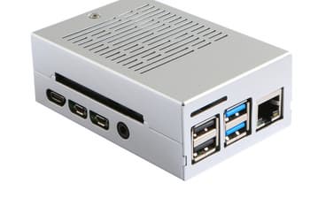 Корпус Gelid Iceberry обеспечивает активное охлаждение одноплатного компьютера Raspberry Pi 4