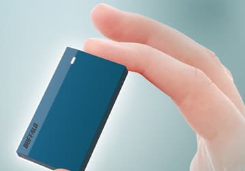 Миниатюрный внешний твердотельный накопитель Buffalo SSD-PSMU3 оснащен интерфейсом USB 3.2 Gen 1 и защищен от внешних воздействий