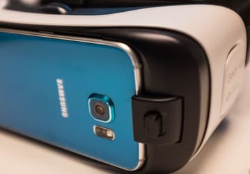 Samsung забросила VR. Oculus удаляет свои приложения для Gear VR
