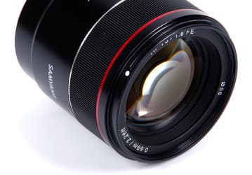 Представлен объектив Samyang AF 75mm F1.8 FE