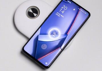 Oppo Ace 2 на живых фото. Распаковка и комплект поставки