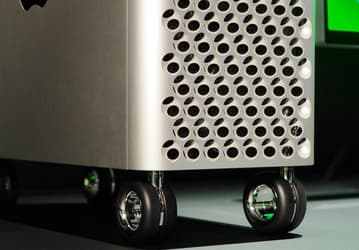 Для Mac Pro наконец-то стала доступна видеокарта, представленная ещё в декабре. За Radeon Pro W5700X придётся доплатить 600 долларов