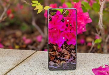 Не ждите iPhone SE в исполнении Huawei. Главный дизайнер Huawei раскритиковал новый смартфон Apple