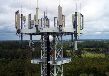 В теории заговора, связывающей 5G и коронавирус, усмотрели дезинформационную кампанию