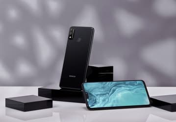 Смартфон Honor 9X Lite в новом дизайне и сервисами Google неожиданно представили официально