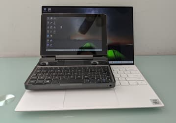 В Сети появился первый обзор «карманного» геймерского ноутбука GPD Win Max