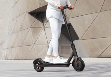 Электросамокат Xiaomi Mi Electric Scooter 1S доступен за половину стоимости iPhone SE у себя на родине