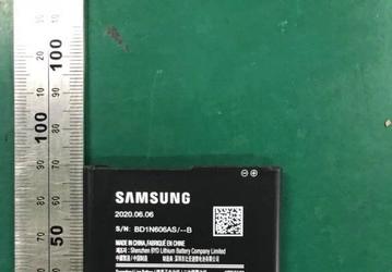 Samsung готовит смартфон со съёмным аккумулятором