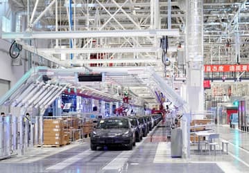 Китайский банк одолжил Tesla 565 млн долларов на завод в Шанхае