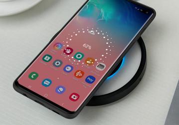 Среднебюджетные смартфоны Samsung получат то, чего нет у конкурентов. Беспроводная зарядка появится в линейке Galaxy A
