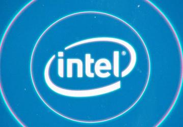 24-ядерный 10-нанометровый процессор Intel засветился в Сети. Он относится к серверной платформе Whitley
