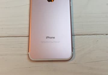 iPhone 7 остается самым популярным смартфоном в России