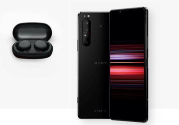 Чехол в подарок вместо наушников. Sony не рассчитала спрос на Sony Xperia 1 II
