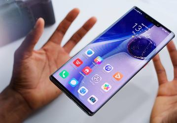 Huawei — лидер мирового рынка смартфонов уже два месяца подряд