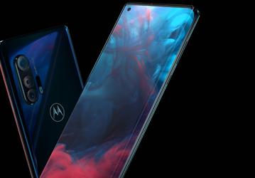 Первый флагман Motorola с «бесконечной гранью» страдает от зеленого экрана и фиолетовых пятен