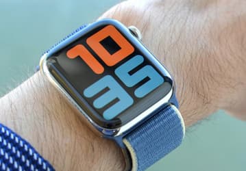 Продажи Apple Watch падают, а вот умных часов Huawei — активно растут