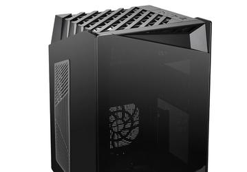 В корпусе SilverStone Lucid LD03-AF видеокарта располагается вертикально
