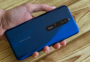 Redmi, так это не работает. Компания в четвертый раз поднимает цену на Redmi 8 в Индии
