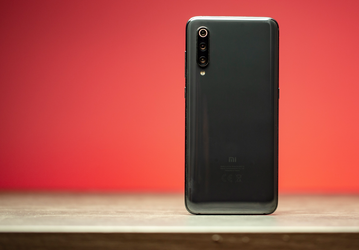 Смартфоны Xiaomi Mi 9 во всем мире получили глобальную стабильную MIUI 12