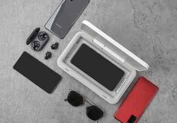 Новый продукт Samsung продезинфицирует ваш смартфон, заодно зарядив его. Футляр UV Sterilizer стоит 50 долларов