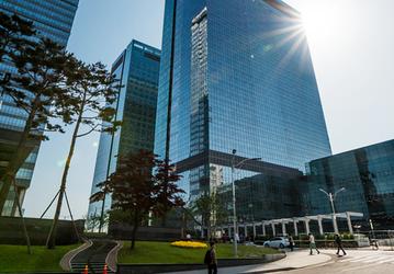 Из-за уменьшения продаж смартфонов доход Samsung в годовом выражении сократился на 6%