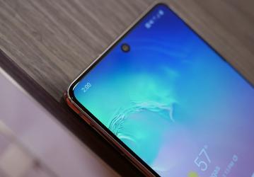 Бюджетный флагман Samsung с SoC Snapdragon 865, 120-герцевым экраном и IP68. Galaxy S20 Lite может оказаться «топом за свои деньги»