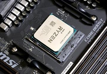 12-ядерный AMD Ryzen 9 3900X сильно подешевел после выпуска Ryzen 9 3900XT