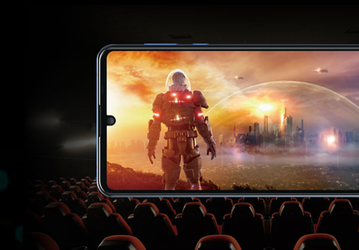 Настоящий «японец» со 120-герцевым экраном QHD+, Snapdragon 865 и защитой от воды, но очень дорого. Sharp Aquos R5G вышел на глобальный рынок