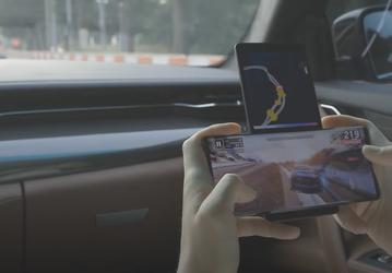Смартфон-крест или смартфон-топорик? Уникальный LG Wing на видео в игровом режиме