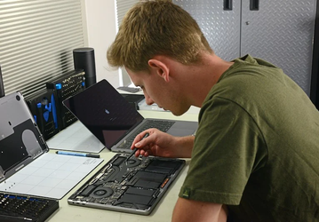 Apple упростила ремонт MacBook
