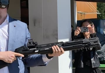 «Калашников» анонсировал умное ружьё с подключением к смартфону