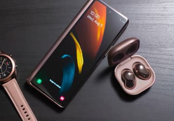 Samsung Galaxy Z Fold2 тоже получит «чудо-стекло» нового поколения. Gorilla Glass Victus будет защищать внешний экран аппарата
