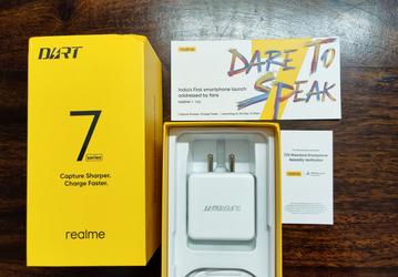 Обозреватели получили упаковки Realme 7 и Realme 7 Pro без самих смартфонов