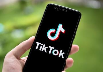 Трамп одобрил сделку TikTok с Oracle