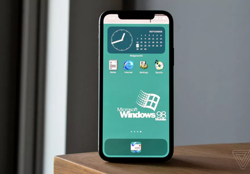 Безумие iOS 14: как превратить новенький iPhone в «антиквариат» на Windows 98, iOS 6 или даже в PlayStation 2