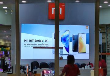 Xiaomi показала Xiaomi Mi 10T в своём фирменном магазине