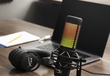 USB-микрофон HyperX QuadCast S украшен подсветкой RGB