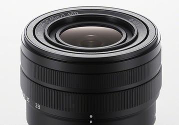 Производитель называет Sony FE 28-60mm F4-5.6 самым маленьким и легким полнокадровым зум-объективом