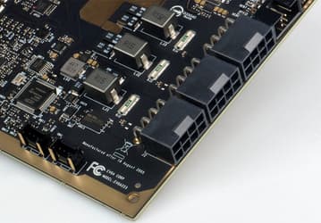 Одна из лучших среди GeForce RTX 3090. Появились фотографии печатной платы модели EVGA Kingpin 