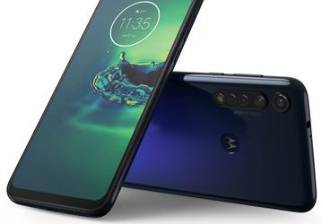 Moto G8 Plus наконец обновили до Android 10