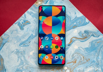 Следующий флагман OnePlus в подробностях: 120 Гц AMOLED и никаких 64 Мп
