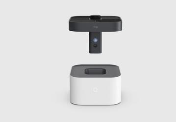 Это первая в мире летающая домашняя камера наблюдения. Ring Always Home Cam стоит 250 долларов