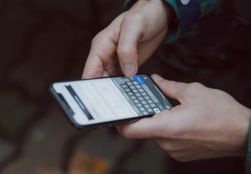 Цены на смартфоны выросли на 10% в среднем по миру