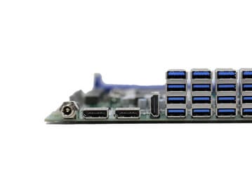 Системная плата с 20 портами USB 3.2. Portwell PEB-9783G2AR нацелена на промышленный сегмент