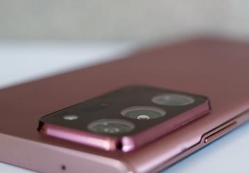 Не верьте слухам — Samsung Galaxy S21 не получит очень быструю зарядку. Так утверждает проверенный источник