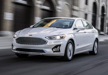 Зачем Ford похоронил седаны