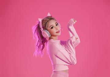 Мяу-фактор: гарнитура Razer Kraken BT Kitty Edition дополнена кошачьими ушами 